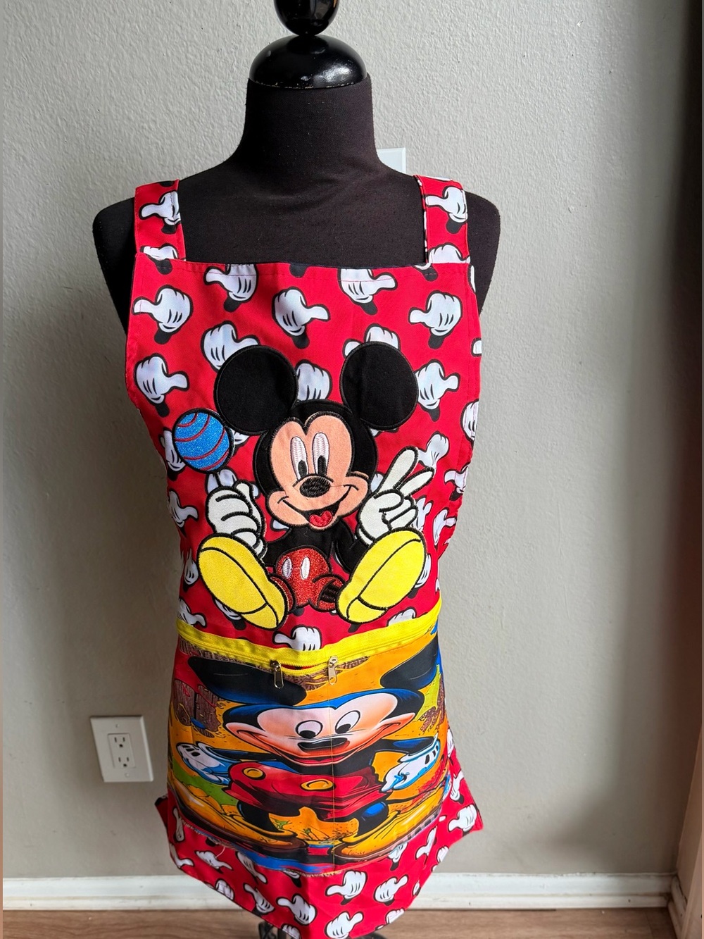 Disney Red Mickey Mouse Graphic adult Apron with front pockets Yellow trim